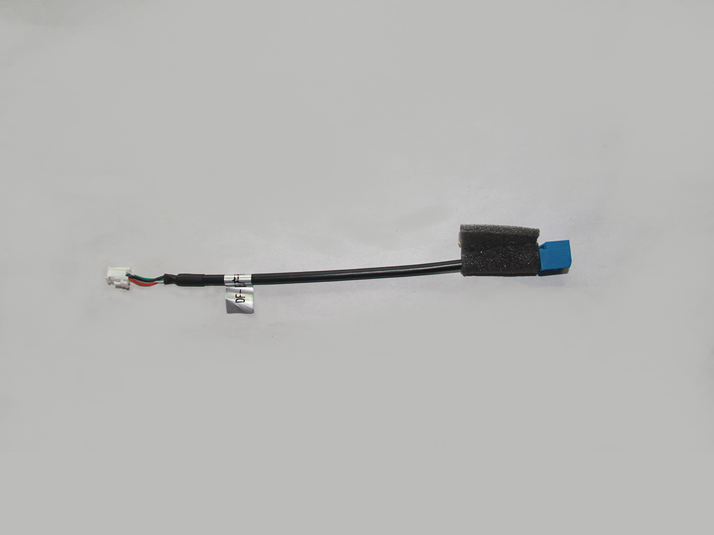 (Pan) Nissan Qijun USB cable